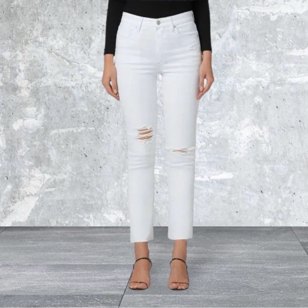 Joe’s Jeans Brand New With Tags Tomboy Slim Distressed White Cropped Jeans 32